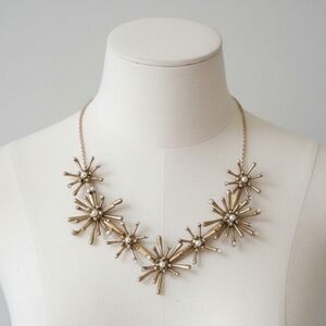 ModCloth Starburst Gold Necklace